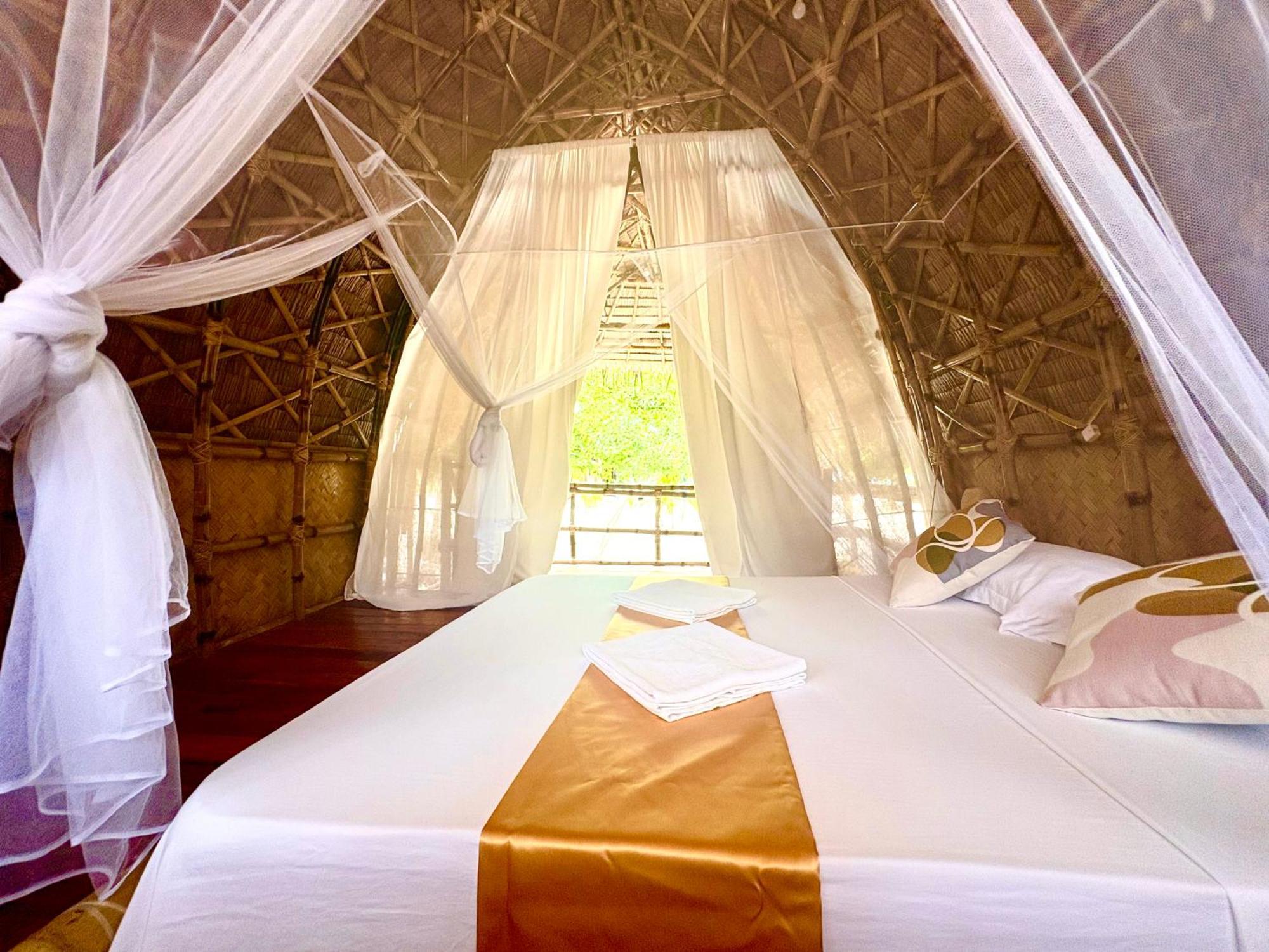 Hotel Dosplaya Ecocamp à El Nido Extérieur photo